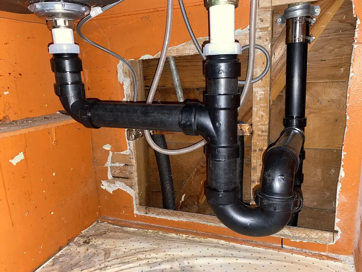 Professional Pipe Bursting equipment and tools on the job in Payson